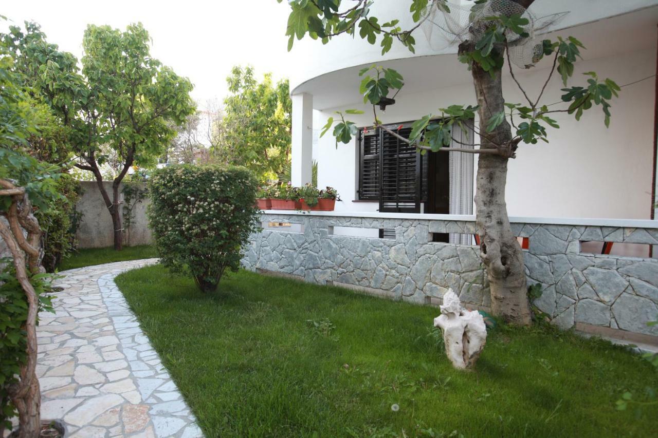 Apartments Sucur With Terrace Baška Exterior foto